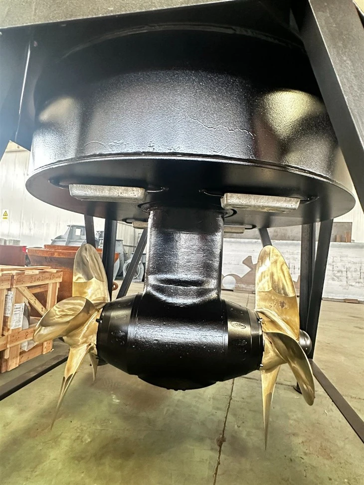 Nk Diesel Engine Driving Counter Rotating Propellers Well Mounted Azimuth Thruster best